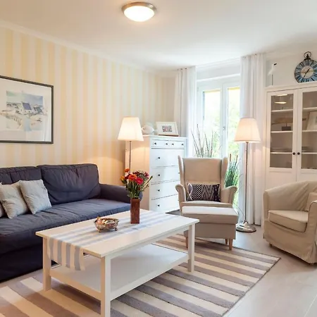 Ferienapartment Duenensand Direkt Am Kurstrand Zingst